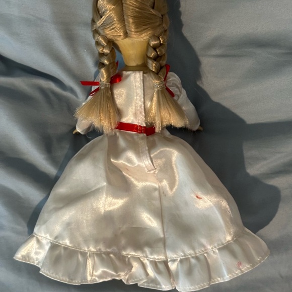 Annabelle Doll Conjuring - Picture 3 of 4